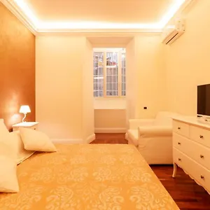 Appartamento Monolocale Romantico A, Napoli